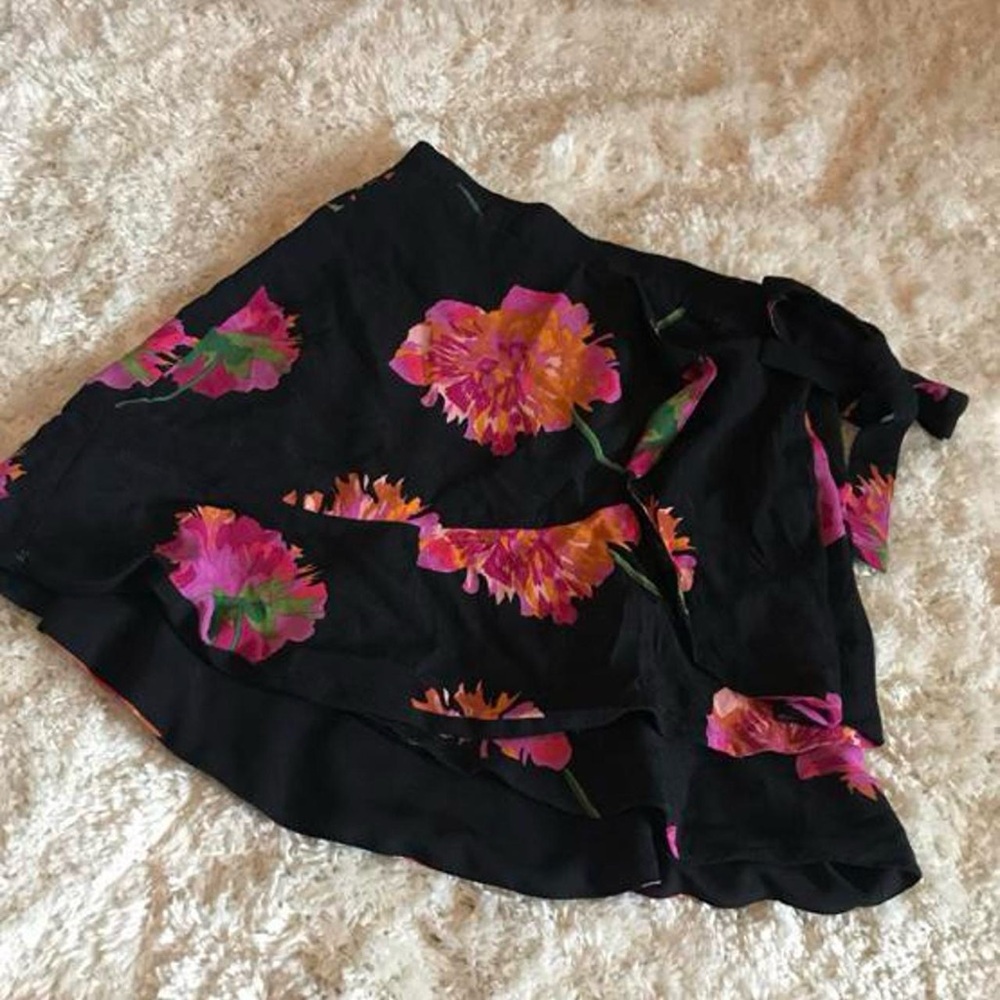 Zara floral skirt